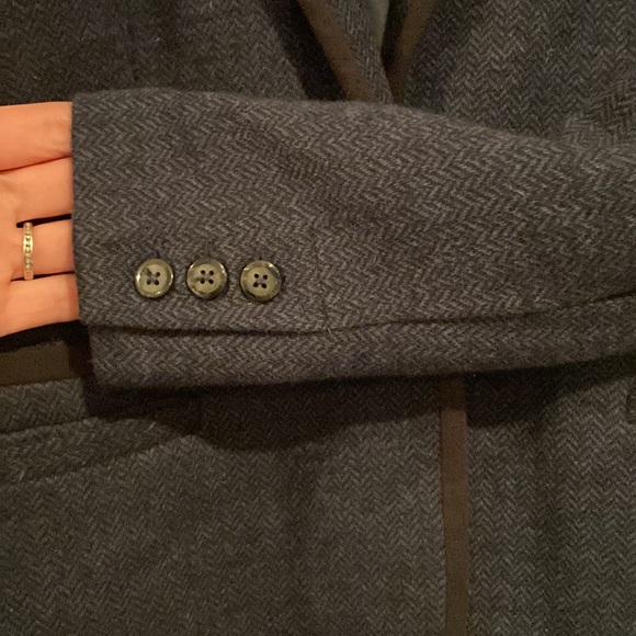 size M Tommy Hilfiger Blazer - Picture 3 of 3